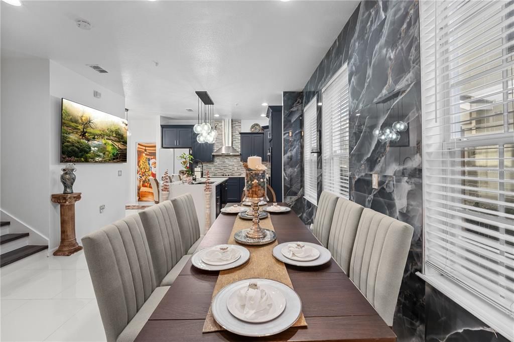 待售: $330,000 (3 贝兹, 2 浴室, 1855 平方英尺)