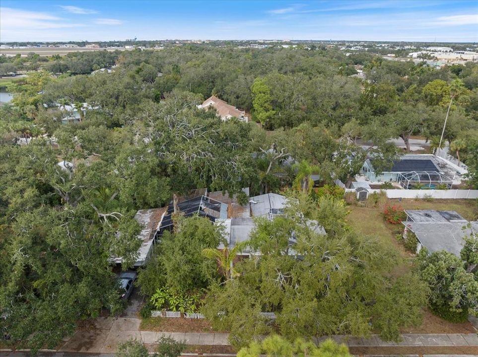 For Sale: $750,000 (4 beds, 4 baths, 3080 Square Feet)