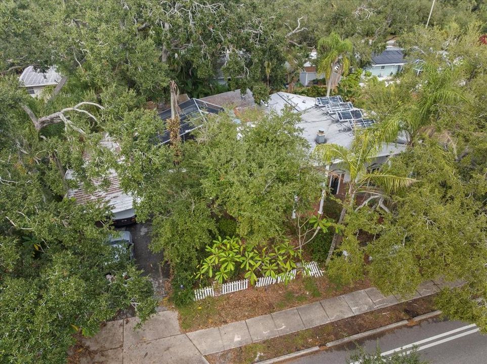 For Sale: $750,000 (4 beds, 4 baths, 3080 Square Feet)