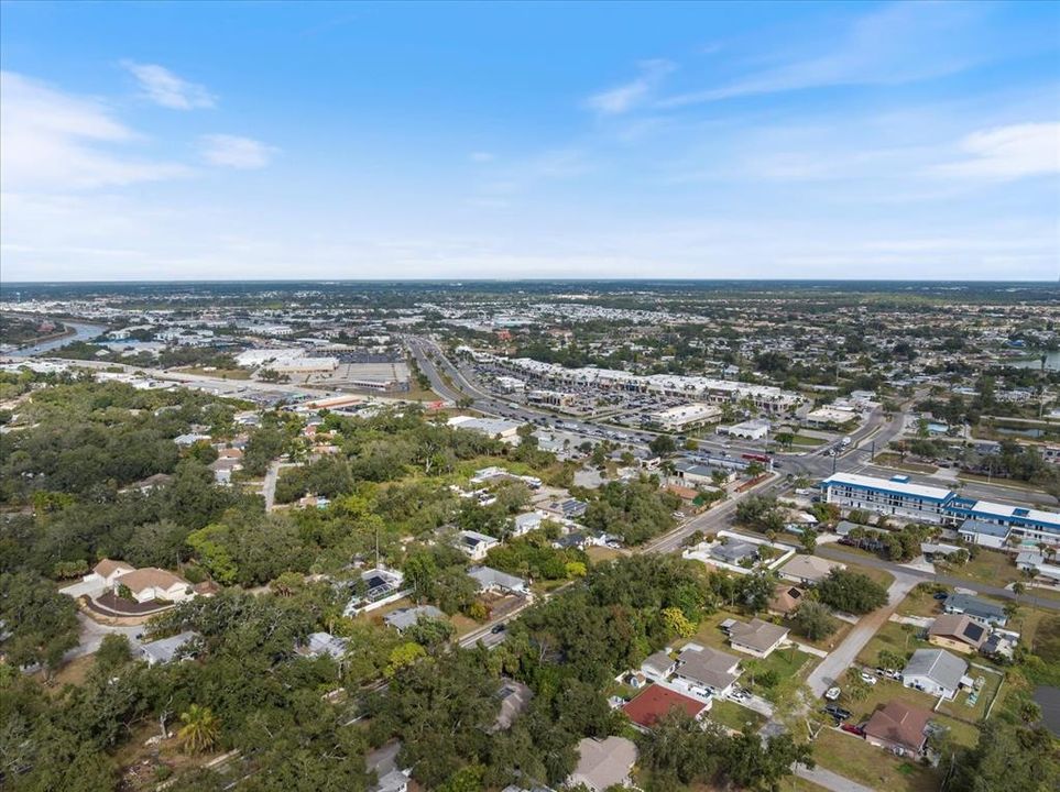 For Sale: $750,000 (4 beds, 4 baths, 3080 Square Feet)