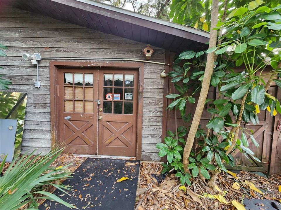 For Sale: $750,000 (4 beds, 4 baths, 3080 Square Feet)