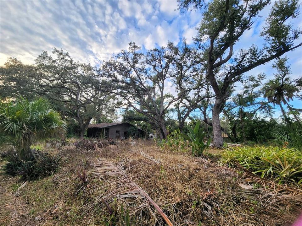 For Sale: $750,000 (4 beds, 4 baths, 3080 Square Feet)