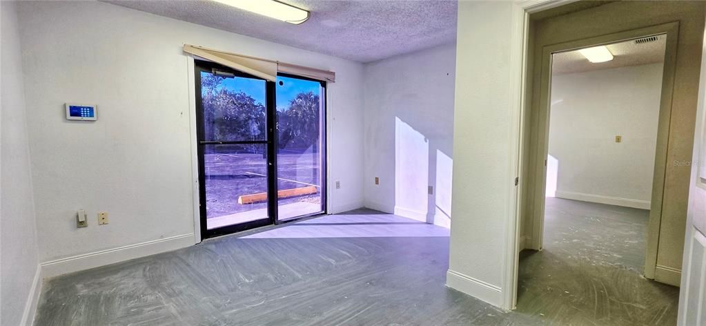 На продажу: $25,920 (0 спален, 0 ванн, 1632 Квадратных фут)