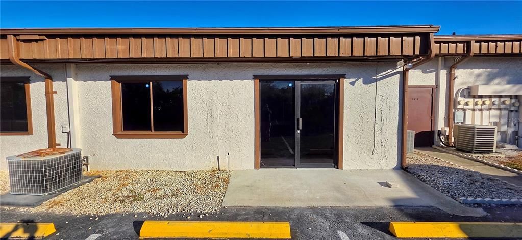 На продажу: $25,920 (0 спален, 0 ванн, 1632 Квадратных фут)