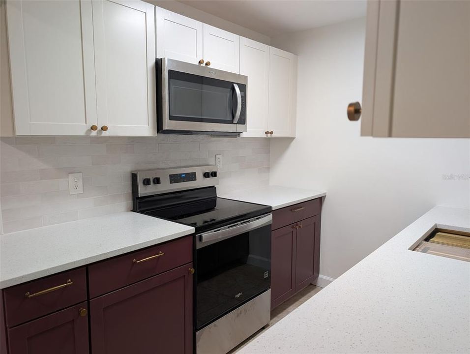 For Sale: $249,000 (3 beds, 2 baths, 1477 Square Feet)