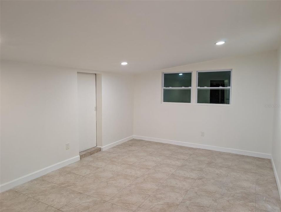 For Sale: $249,000 (3 beds, 2 baths, 1477 Square Feet)