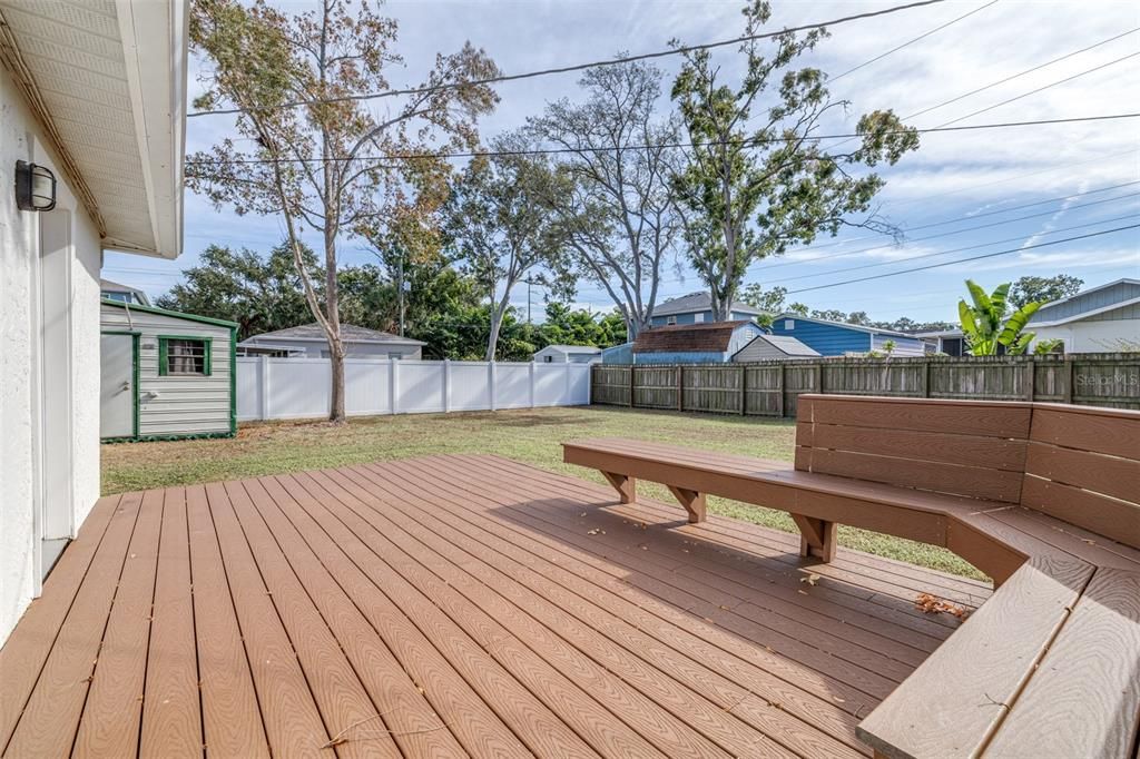 待售: $350,000 (2 贝兹, 1 浴室, 908 平方英尺)