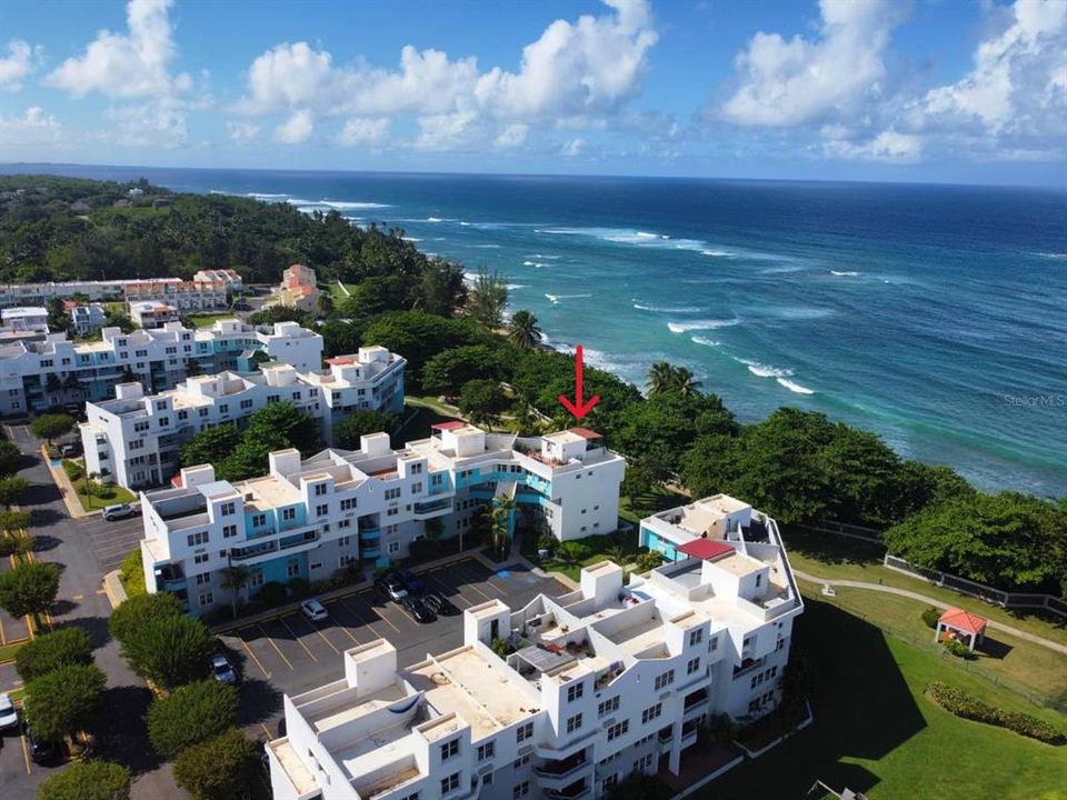 For Sale: $449,900 (3 beds, 2 baths, 1402 Square Feet)