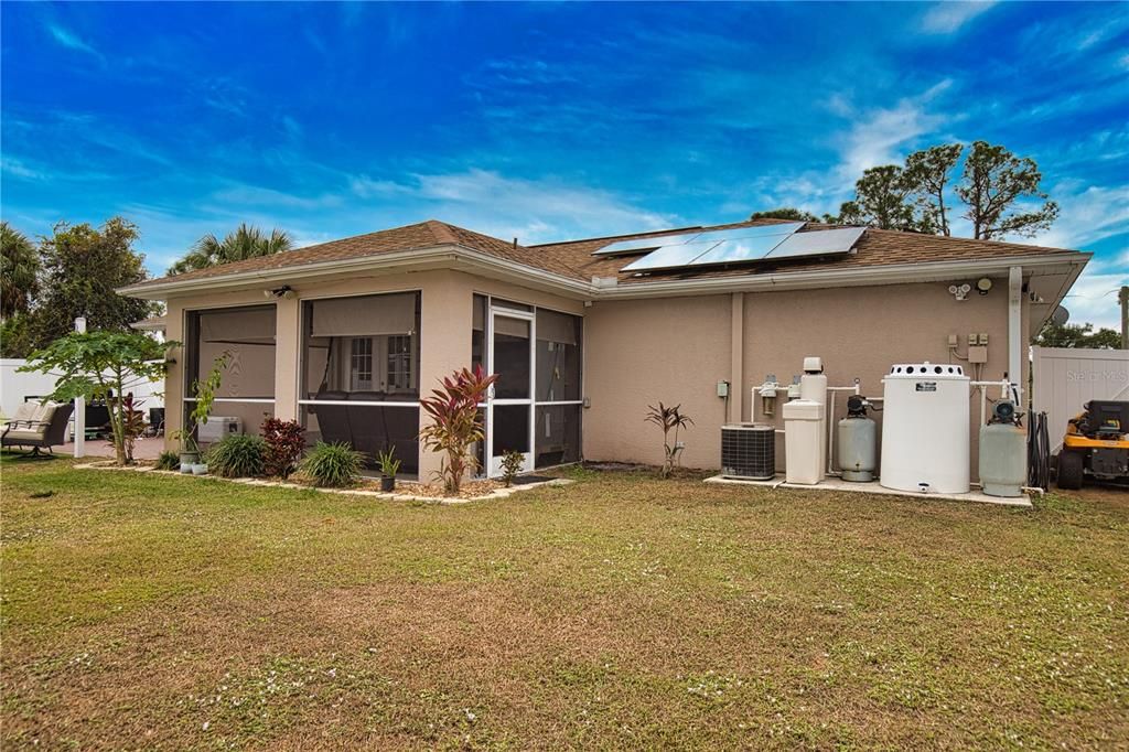 En Venta: $275,000 (3 camas, 2 baños, 1233 Pies cuadrados)