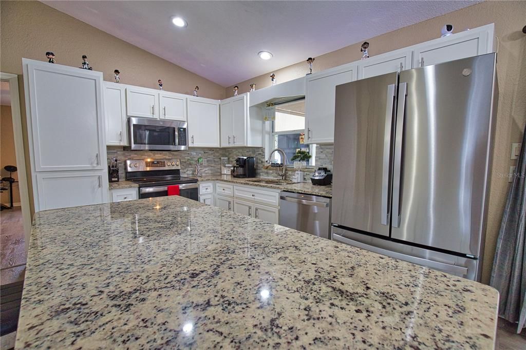 En Venta: $275,000 (3 camas, 2 baños, 1233 Pies cuadrados)