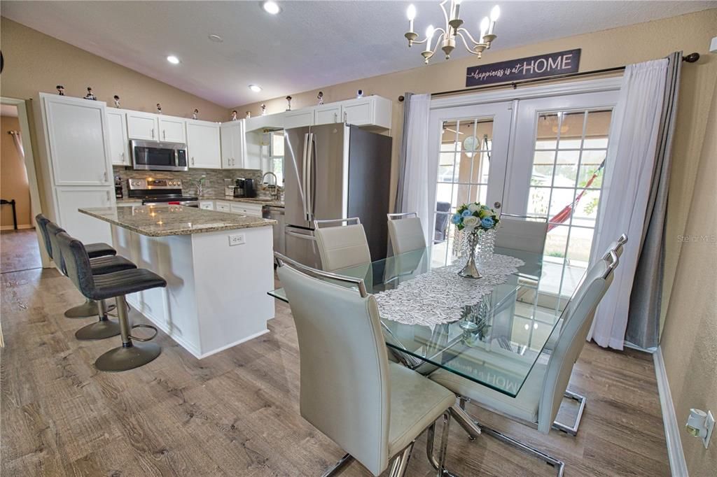 En Venta: $275,000 (3 camas, 2 baños, 1233 Pies cuadrados)