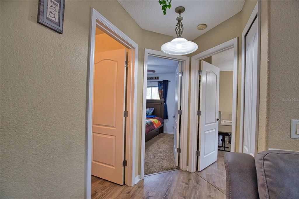 En Venta: $275,000 (3 camas, 2 baños, 1233 Pies cuadrados)