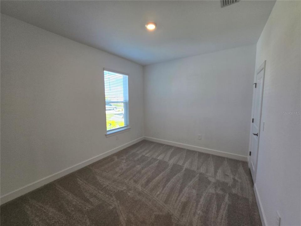 For Sale: $260,900 (2 beds, 2 baths, 1515 Square Feet)