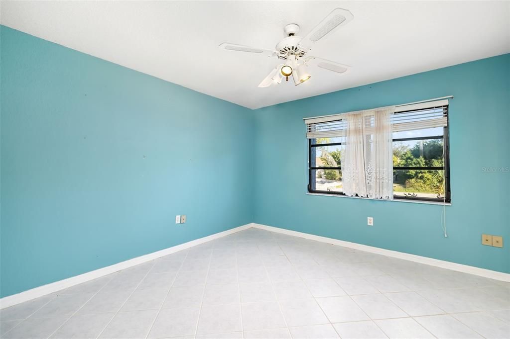 En Venta: $195,000 (2 camas, 2 baños, 1107 Pies cuadrados)