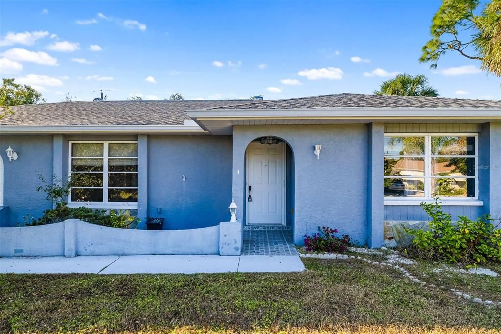 En Venta: $195,000 (2 camas, 2 baños, 1107 Pies cuadrados)