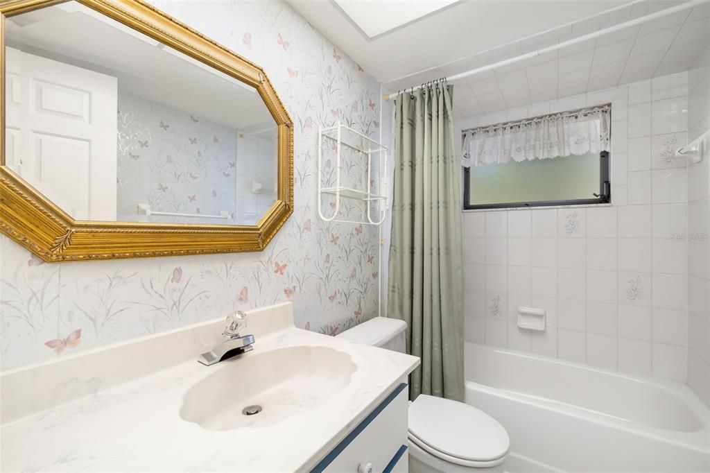 En Venta: $195,000 (2 camas, 2 baños, 1107 Pies cuadrados)