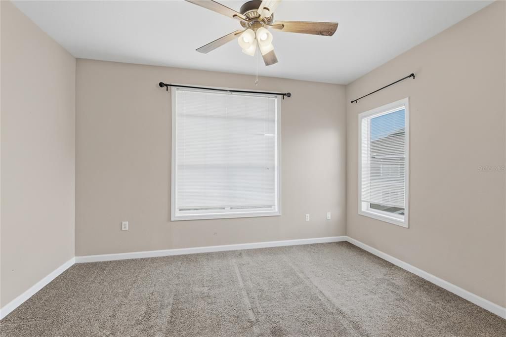 For Sale: $150,000 (2 beds, 2 baths, 1132 Square Feet)