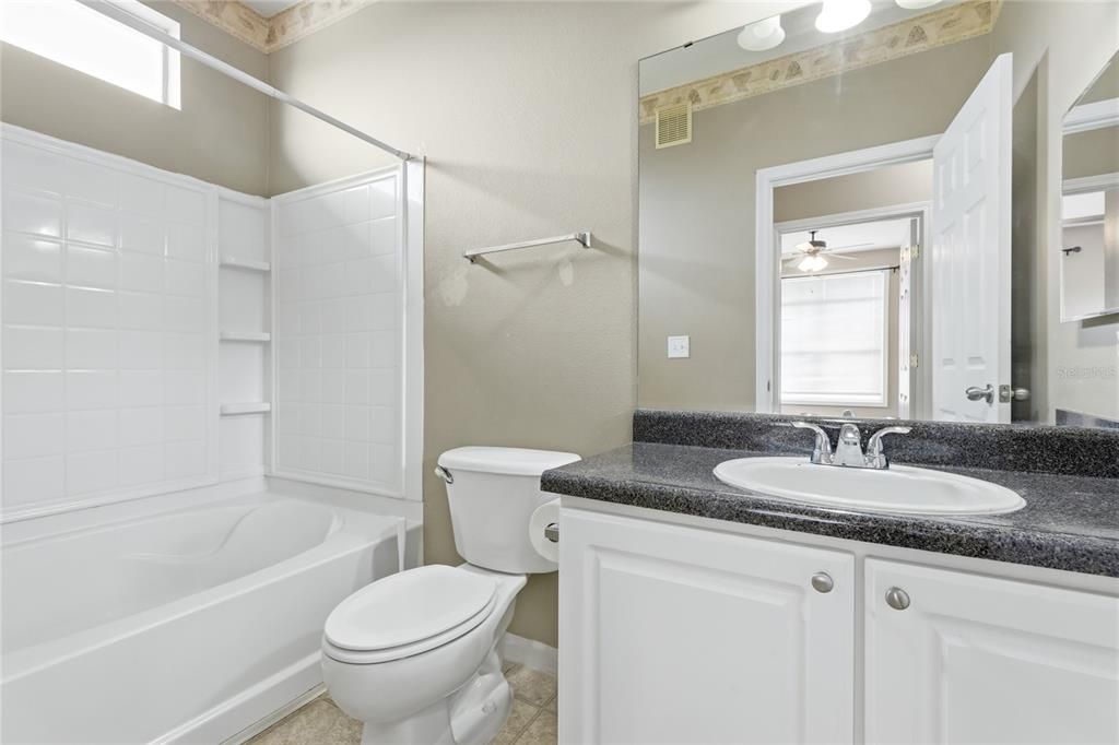 For Sale: $150,000 (2 beds, 2 baths, 1132 Square Feet)