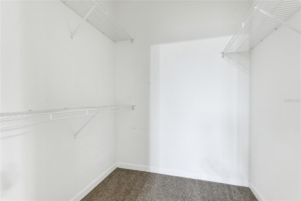 For Sale: $150,000 (2 beds, 2 baths, 1132 Square Feet)