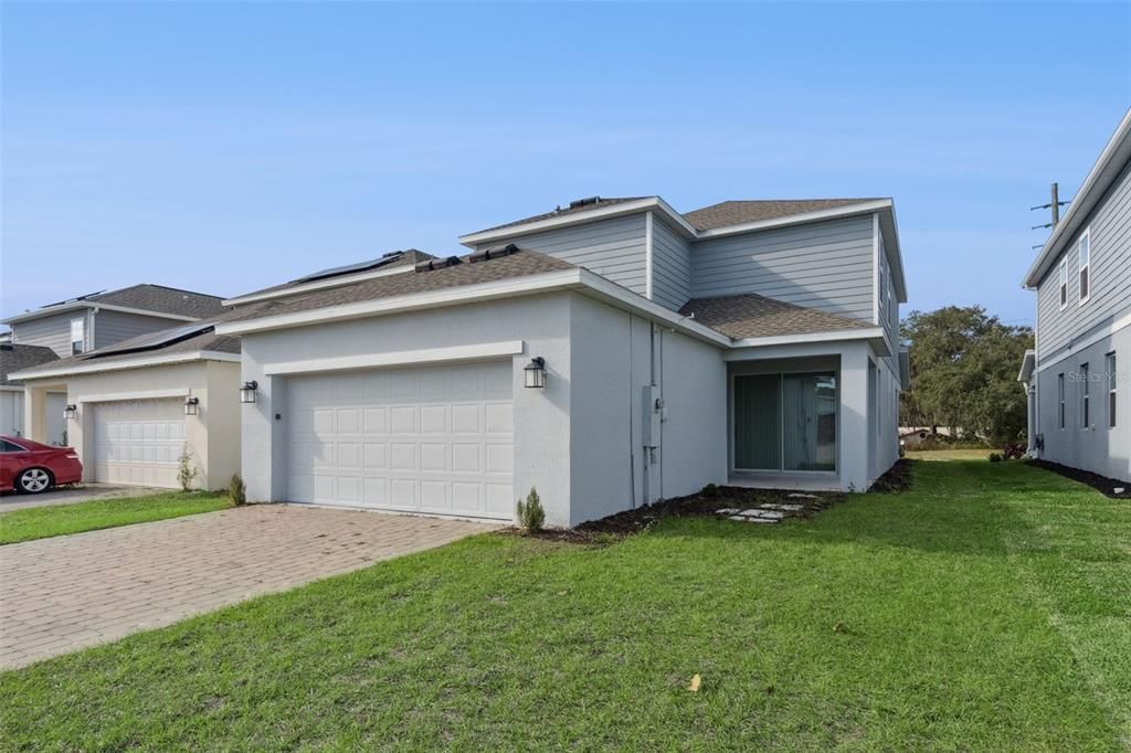 For Sale: $449,900 (6 beds, 3 baths, 2648 Square Feet)