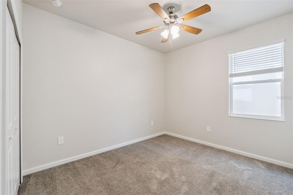 For Sale: $449,900 (6 beds, 3 baths, 2648 Square Feet)