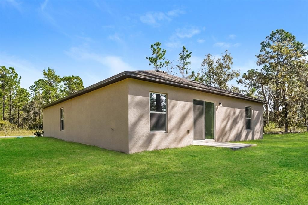 For Rent: $1,824 (4 beds, 2 baths, 1449 Square Feet)