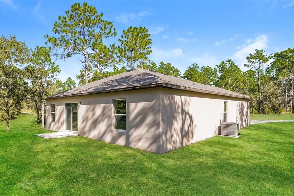 For Rent: $1,824 (4 beds, 2 baths, 1449 Square Feet)