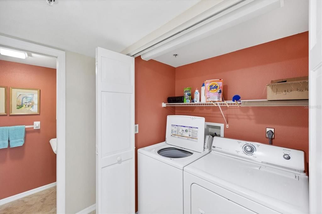 На продажу: $539,900 (2 спален, 2 ванн, 2148 Квадратных фут)