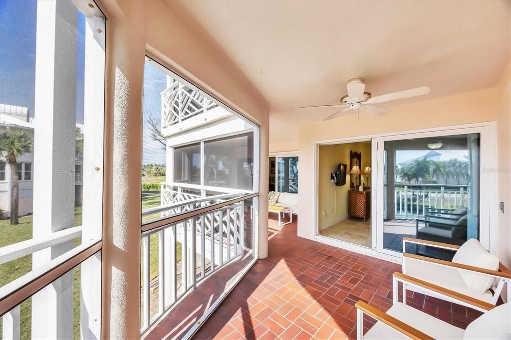 На продажу: $539,900 (2 спален, 2 ванн, 2148 Квадратных фут)