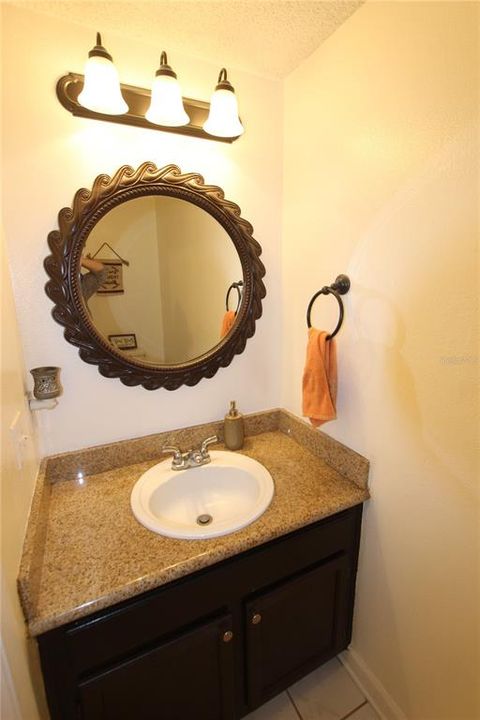 For Sale: $450,000 (4 beds, 2 baths, 1975 Square Feet)