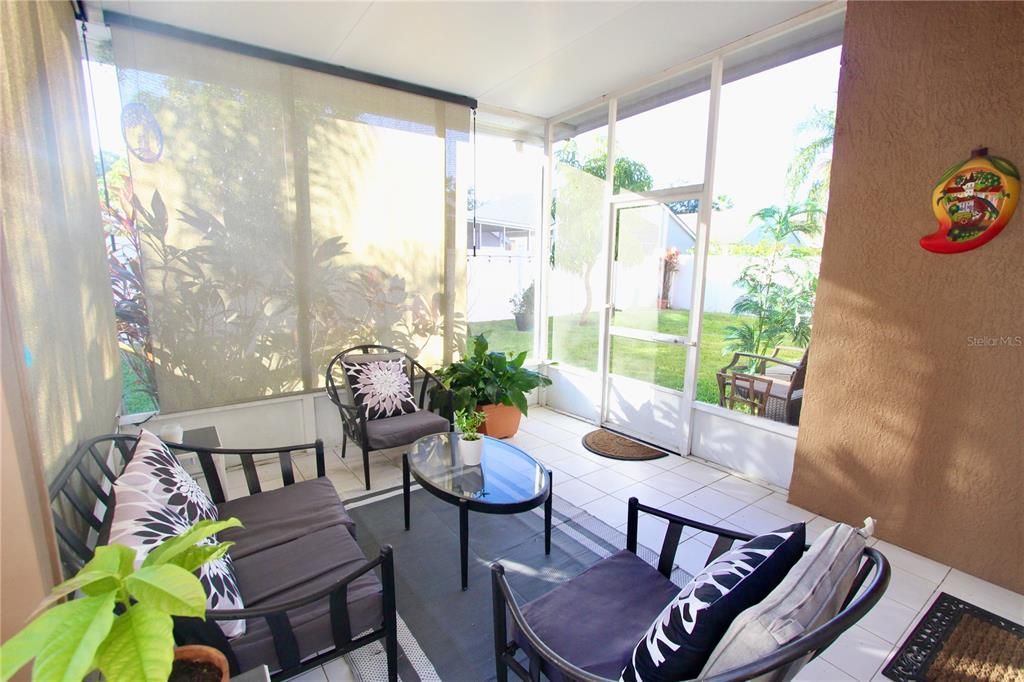 For Sale: $450,000 (4 beds, 2 baths, 1975 Square Feet)