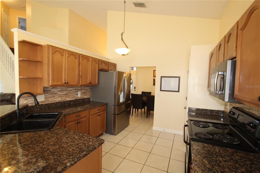 For Sale: $450,000 (4 beds, 2 baths, 1975 Square Feet)