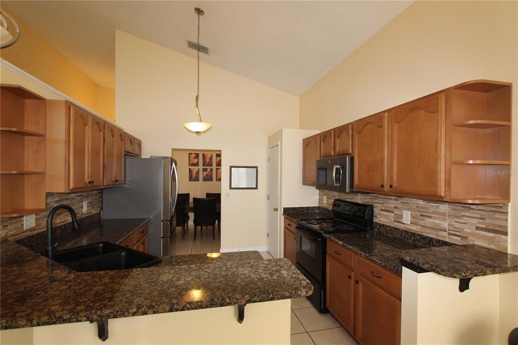 For Sale: $450,000 (4 beds, 2 baths, 1975 Square Feet)