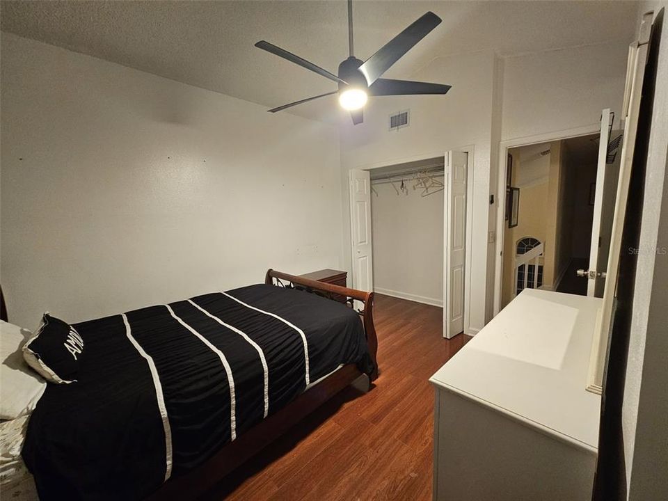 For Sale: $450,000 (4 beds, 2 baths, 1975 Square Feet)