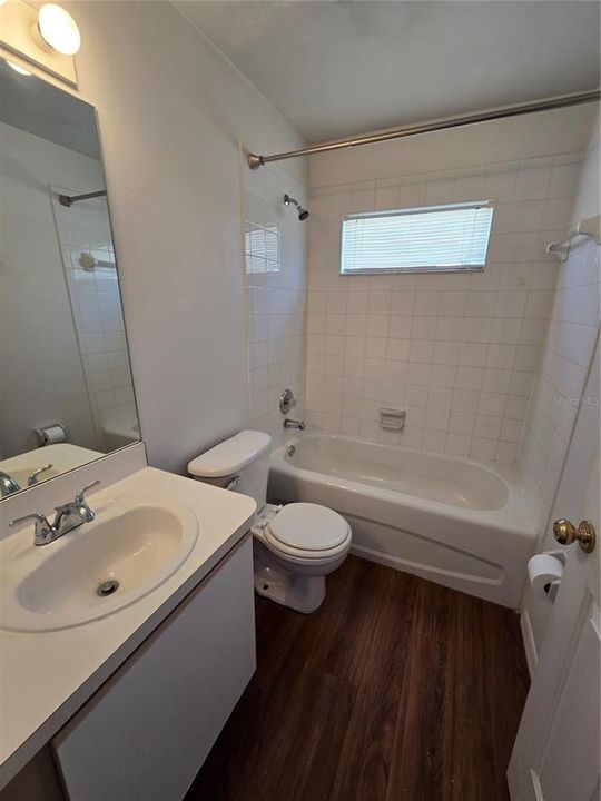 For Rent: $1,825 (4 beds, 2 baths, 1444 Square Feet)