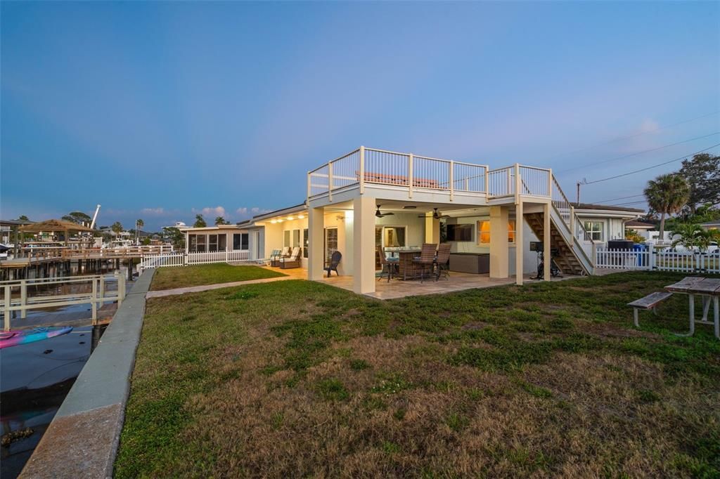 На продажу: $1,595,000 (3 спален, 2 ванн, 1675 Квадратных фут)