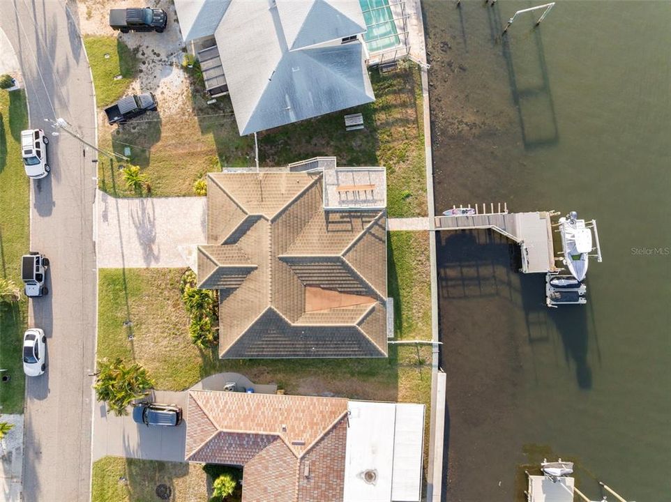 На продажу: $1,595,000 (3 спален, 2 ванн, 1675 Квадратных фут)