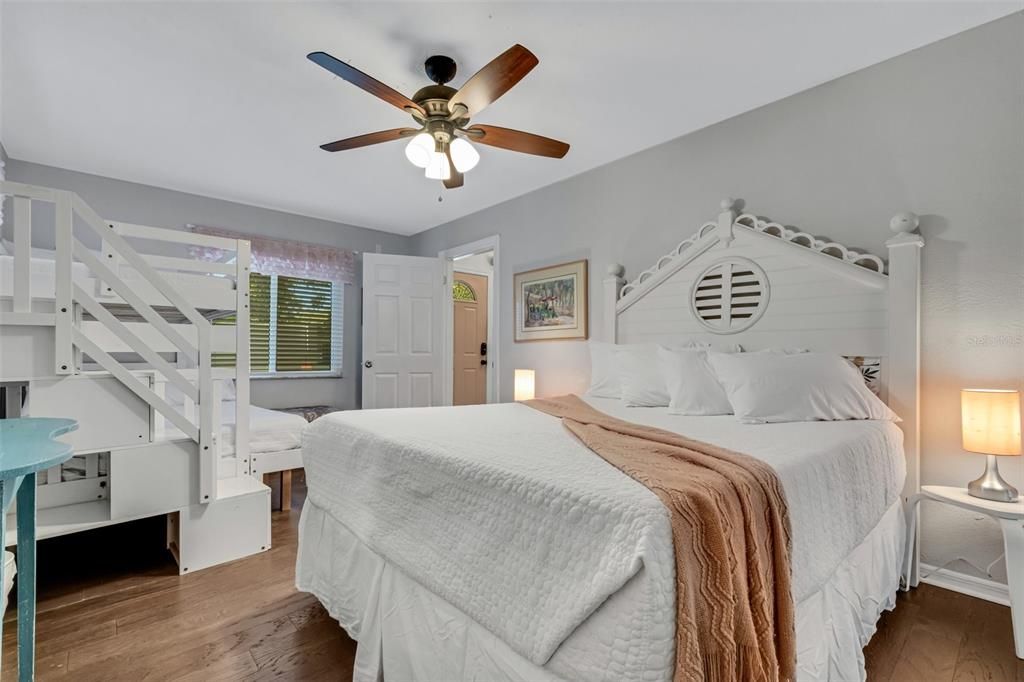 For Sale: $530,000 (3 beds, 2 baths, 1507 Square Feet)