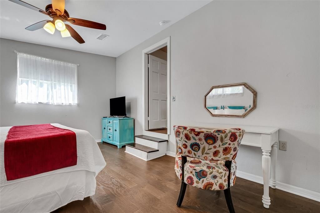 For Sale: $530,000 (3 beds, 2 baths, 1507 Square Feet)