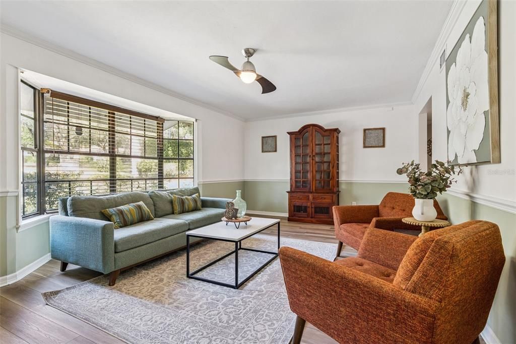 En Venta: $825,000 (5 camas, 4 baños, 4618 Pies cuadrados)