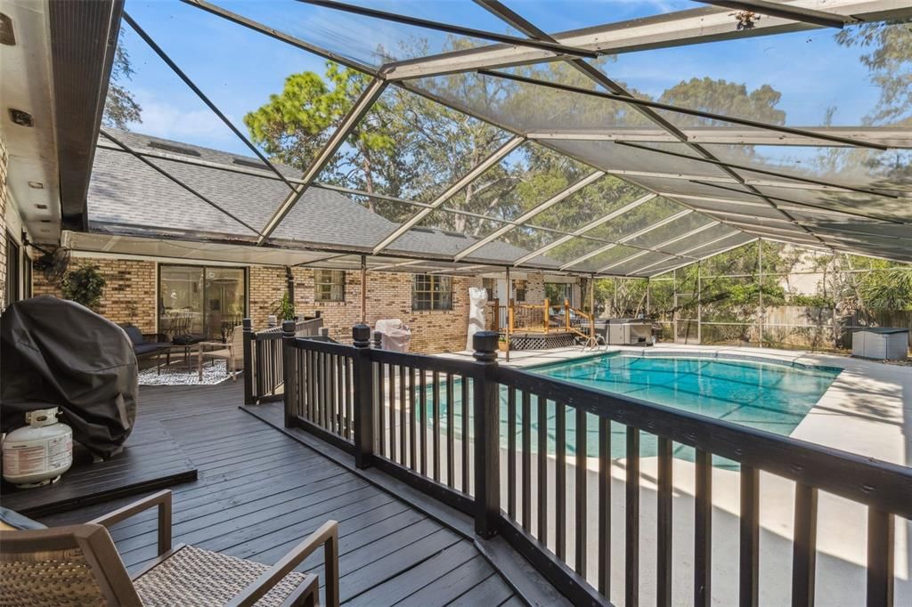 En Venta: $825,000 (5 camas, 4 baños, 4618 Pies cuadrados)