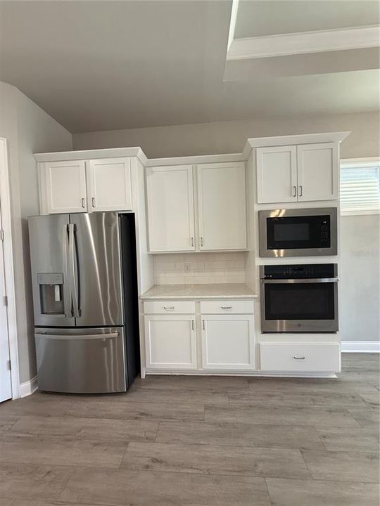 For Rent: $3,500 (3 beds, 2 baths, 1866 Square Feet)