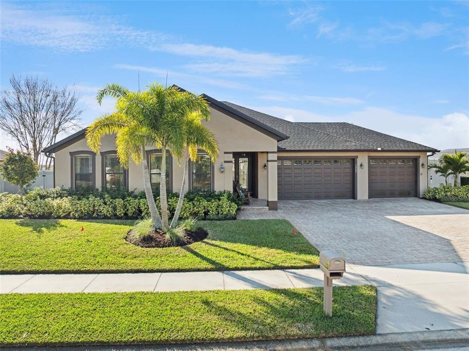 Vendido Recientemente: $589,900 (4 camas, 3 baños, 2238 Pies cuadrados)