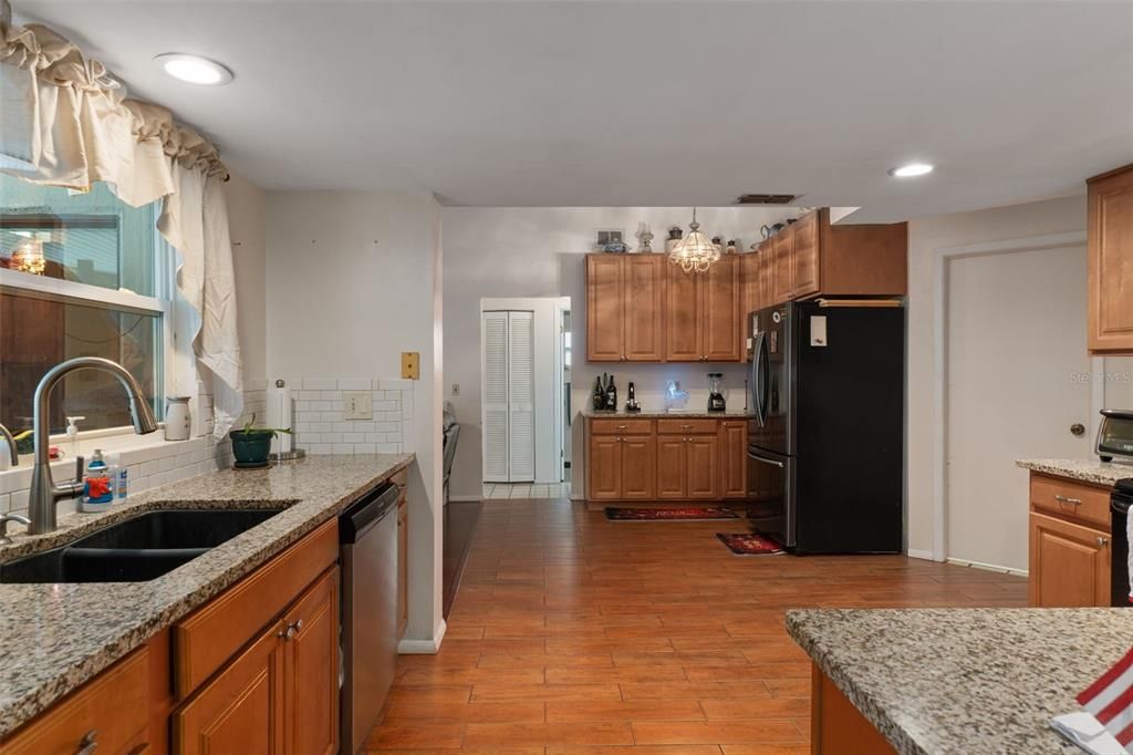 En Venta: $345,000 (3 camas, 2 baños, 1632 Pies cuadrados)