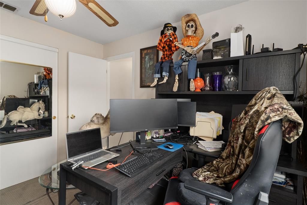 En Venta: $345,000 (3 camas, 2 baños, 1632 Pies cuadrados)