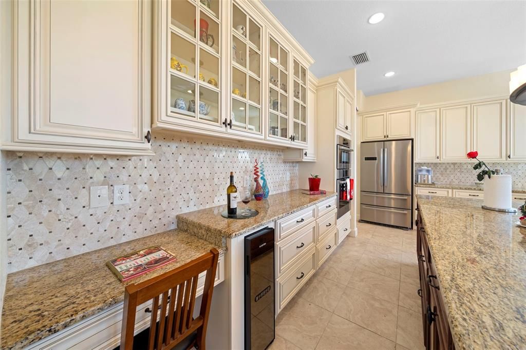 For Sale: $839,999 (4 beds, 4 baths, 3489 Square Feet)