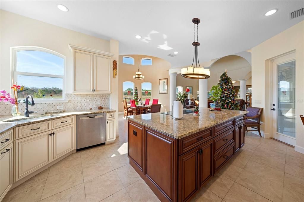 For Sale: $839,999 (4 beds, 4 baths, 3489 Square Feet)