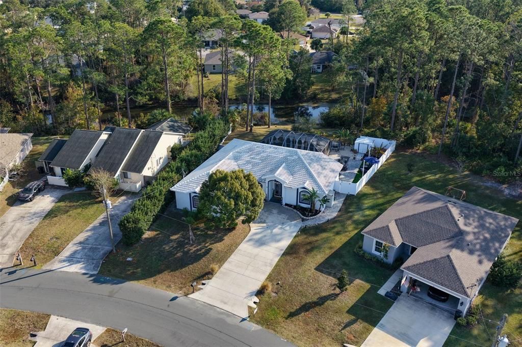 На продажу: $389,900 (3 спален, 2 ванн, 1704 Квадратных фут)