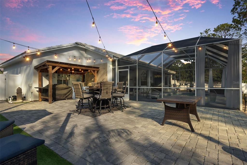 На продажу: $389,900 (3 спален, 2 ванн, 1704 Квадратных фут)