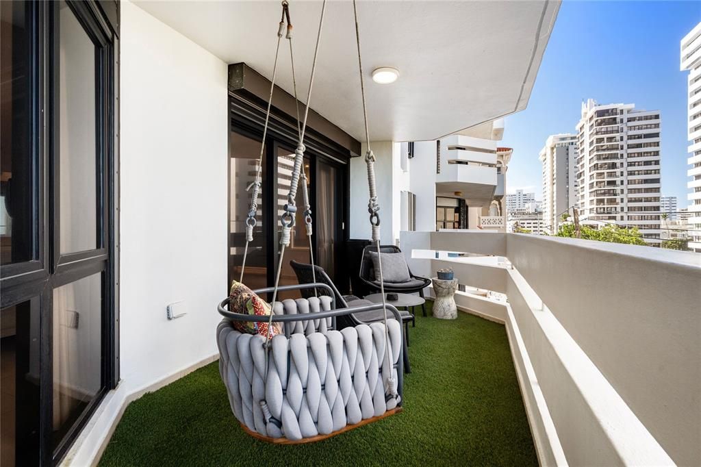 For Rent: $9,000 (3 beds, 2 baths, 1913 Square Feet)